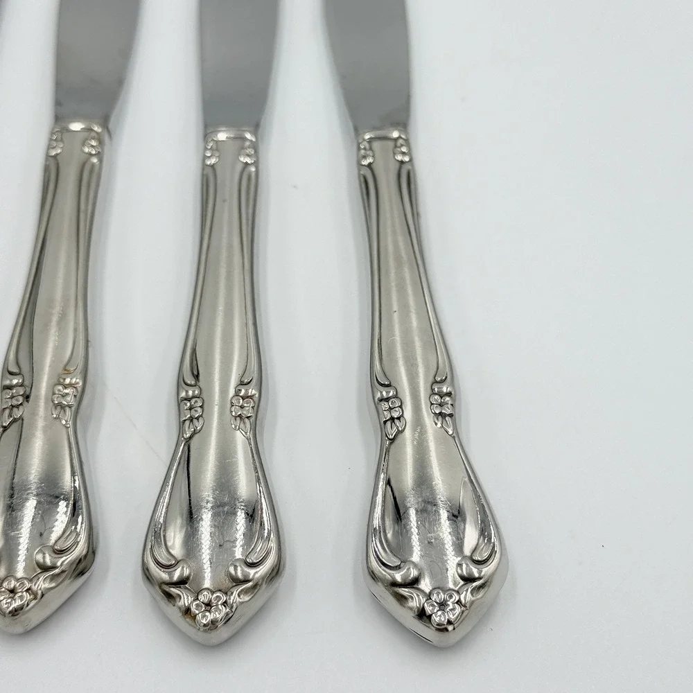 Oneidacraft Deluxe Chateau Dinner Knives Set of 4 Stainless Steel Flatware 8.5